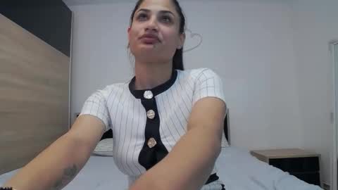Snapshot of rebecka_sweet chatting on 04.29.26 rebecka_sweet online show from 04.29.26