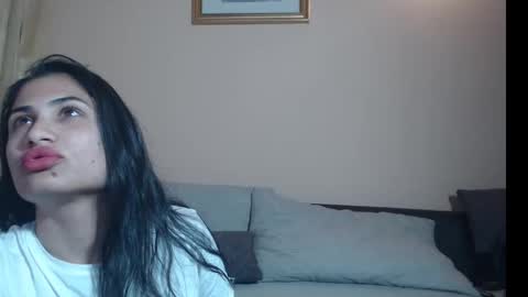 Snapshot of rebecka_sweet chatting on 05.14.26 rebecka_sweet online show from 05.14.26