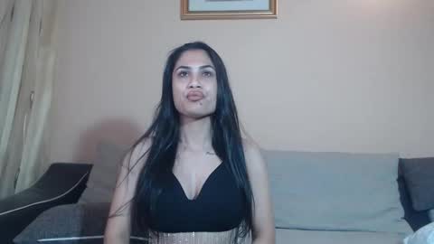 Snapshot of rebecka_sweet chatting on 05.17.26 rebecka_sweet online show from 05.17.26