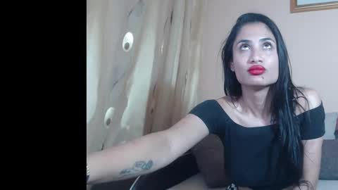 Snapshot of rebecka_sweet chatting on 05.26.26 rebecka_sweet online show from 05.26.26