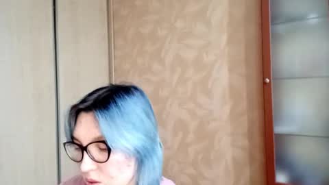 Snapshot of rebeckaaspinwall chatting on 01.13.26 Zoe online show from 01.13.26