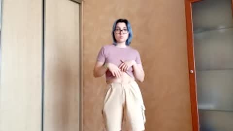 Snapshot of rebeckaaspinwall chatting on 01.14.26 Zoe online show from 01.14.26