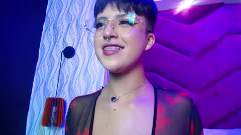 Snapshot of rebeka_baker chatting on 02.05.25 REBEKA online show from 02.05.25