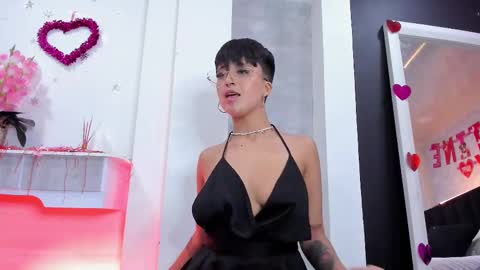 Snapshot of rebeka_baker chatting on 02.21.25 REBEKA online show from 02.21.25