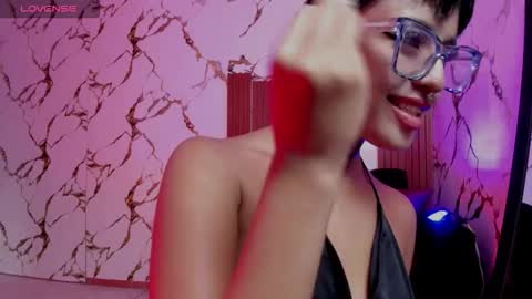 Snapshot of rebeka_baker chatting on 10.14.25 REBEKA online show from 10.14.25