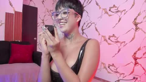 Snapshot of rebeka_baker chatting on 10.29.25 REBEKA online show from 10.29.25