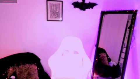 Rebekah online show from 09.25.25