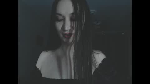 AnnaAnnet online show from 12.17.25