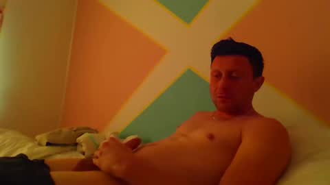 red221190 online show from 09.28.25