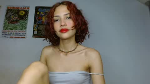 Snapshot of red_chanty chatting on 04.08.26 Lorena online show from 04.08.26