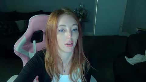 Red -  online show from 01.12.26