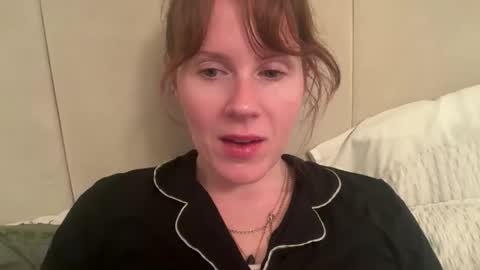 Snapshot of red_head_rosie_69 chatting on 10.17.25 Rosie online show from 10.17.25