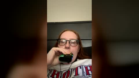 red_hot_foxx03 online show from 03.27.26