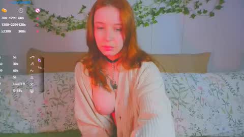 Snapshot of red_lissa chatting on 09.30.25 Lissa 3 online show from 09.30.25