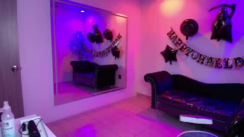 Res Moon online show from 10.27.25