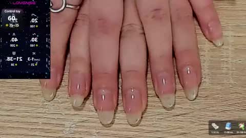 Lessy Fox online show from 01.24.25