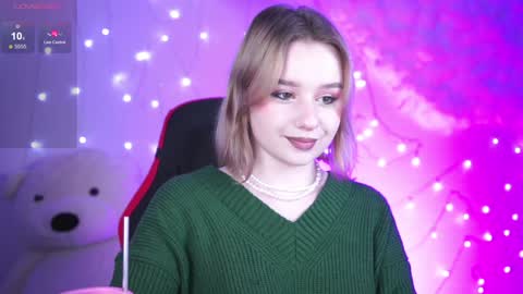 QUEEN OF EVIL online show from 12.14.24