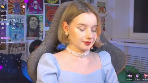 QUEEN OF EVIL online show from 01.28.25