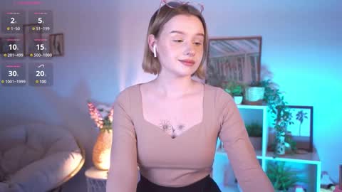 QUEEN OF EVIL online show from 02.11.25