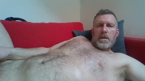 Snapshot of redandbluecloud chatting on 02.20.25 Red online show from 02.20.25