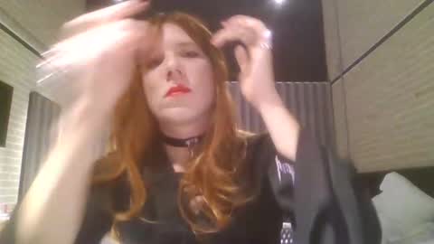 Snapshot of redbtm chatting on 11.01.25 redbtm online show from 11.01.25