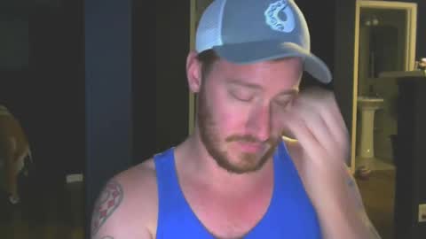 Snapshot of reddawg14 chatting on 10.05.25 reddawg14 online show from 10.05.25