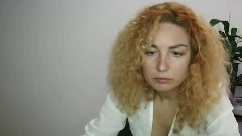 reddgirll online show from 02.03.25