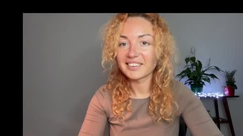 reddgirll online show from 03.04.25