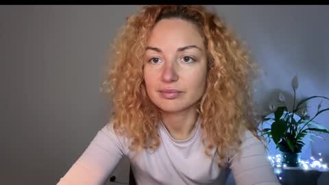 reddgirll online show from 03.08.25