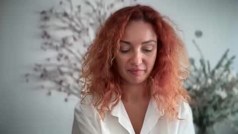 reddgirll online show from 09.17.25