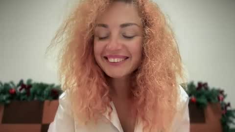 reddgirll online show from 11.30.25