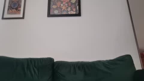 Snapshot of redfloweer chatting on 03.05.25 redfloweer online show from 03.05.25