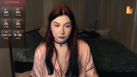 Lina online show from 09.26.25