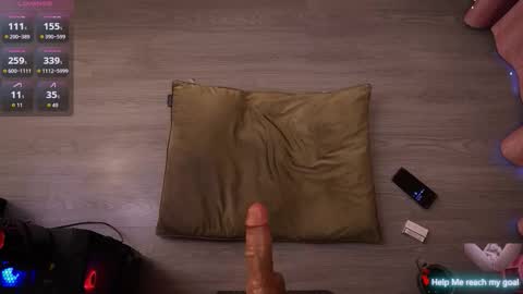 Redhead Shark online show from 11.06.25