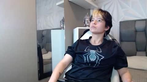 redhood_1_ online show from 03.03.26