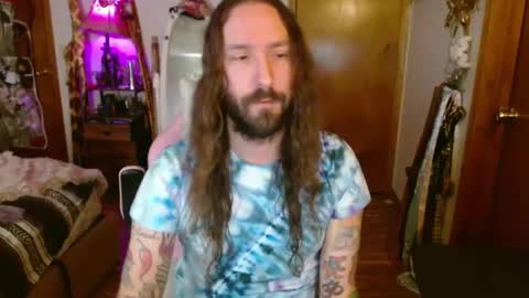 redhothippie112 online show from 09.26.25