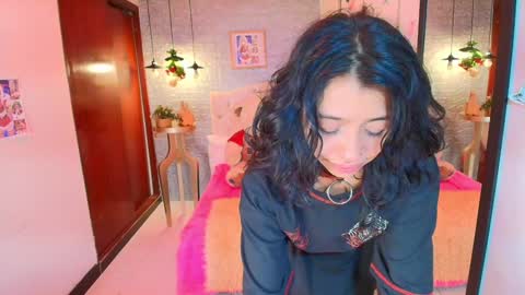 Lili Lopez online show from 01.15.25