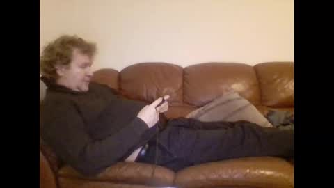 Snapshot of redlols chatting on 12.30.24 redlols online show from 12.30.24