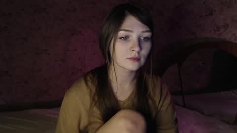 Snapshot of redmoonhead chatting on 03.01.25 Ana online show from 03.01.25