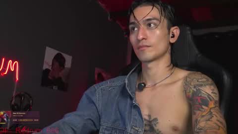 Snapshot of redrum_696 chatting on 02.14.26 Red online show from 02.14.26