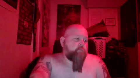 Snapshot of redrumthefool chatting on 01.10.25 The fool online show from 01.10.25