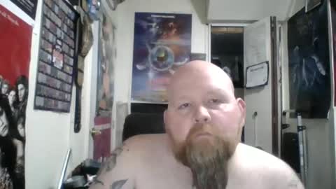 Snapshot of redrumthefool chatting on 10.19.25 The fool online show from 10.19.25