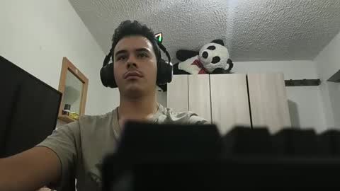 Snapshot of redsoul951869 chatting on 10.02.25 RedsoulReaver online show from 10.02.25