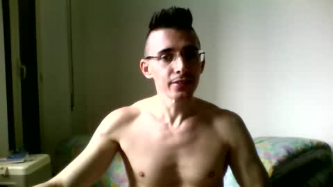 Snapshot of redstep0 chatting on 11.08.25 redstep0 online show from 11.08.25