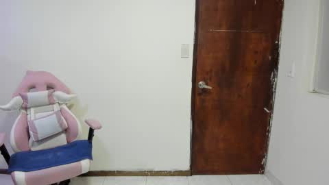   online show from 03.08.25