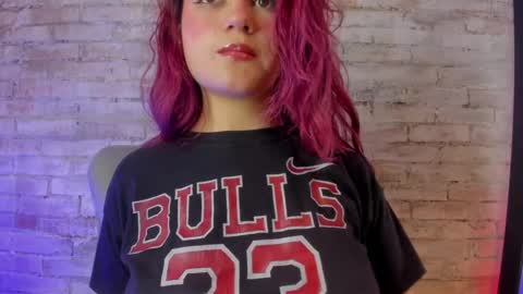   online show from 04.04.26