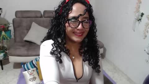 Snapshot of redvelvet_25 chatting on 03.02.26 Velvet online show from 03.02.26