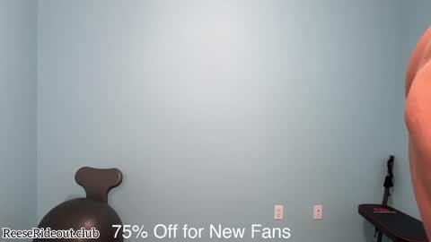 Snapshot of reeserideout chatting on 01.03.25 Reese Rideout online show from 01.03.25