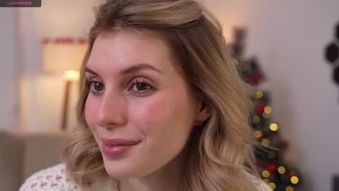 JessyinCherri yang online show from 12.23.24