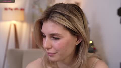 JessyinCherri yang online show from 01.06.25